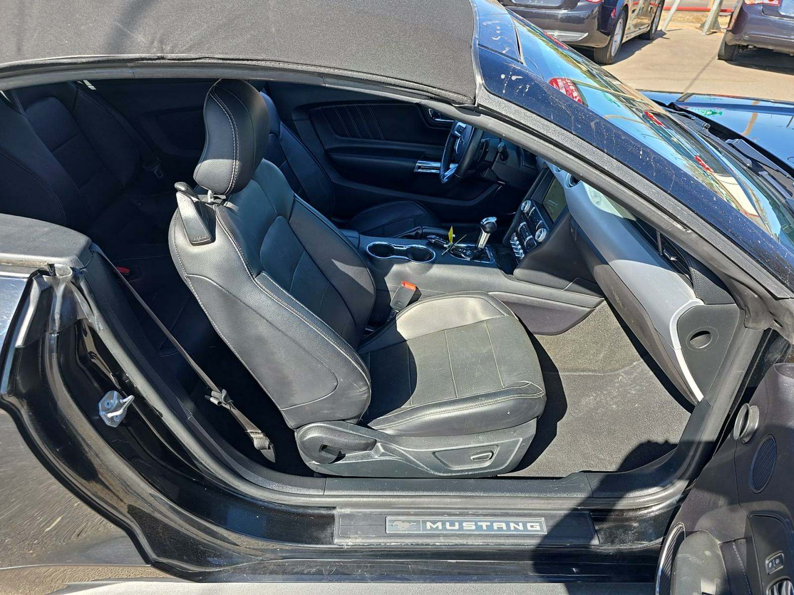 2016 Ford Mustang EcoBoost Premium RWD