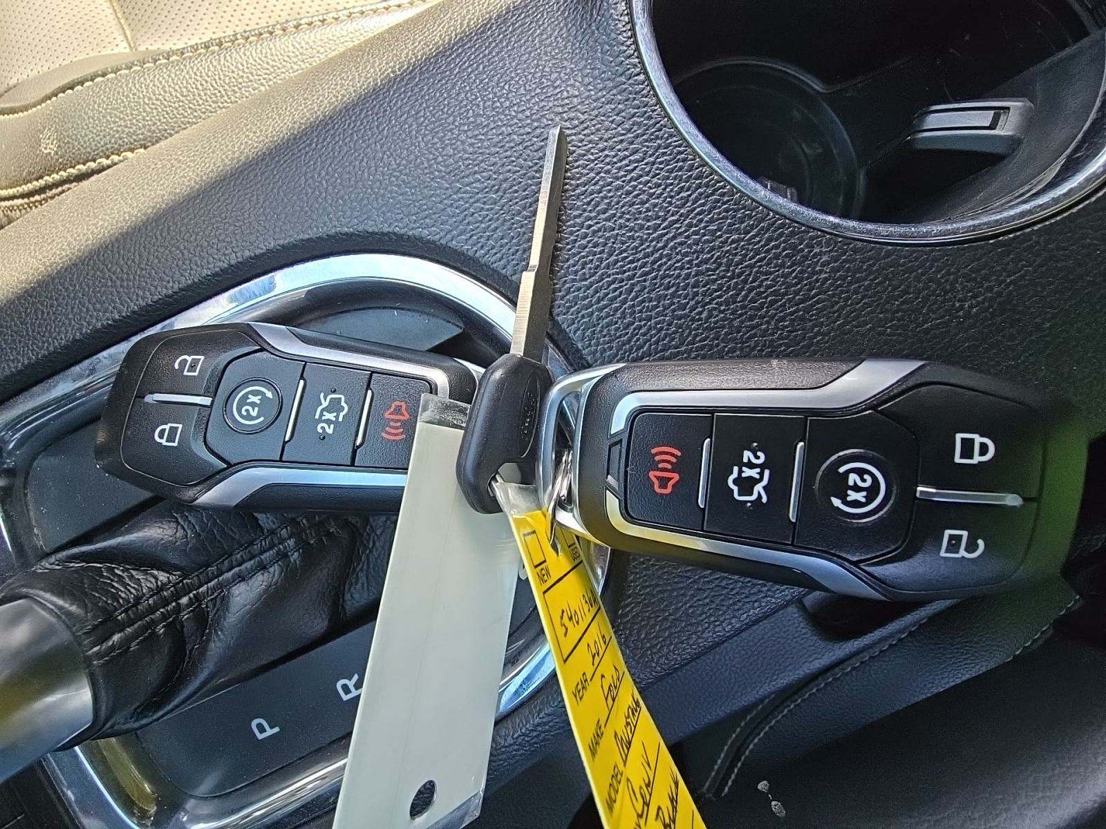 2016 Ford Mustang EcoBoost Premium RWD