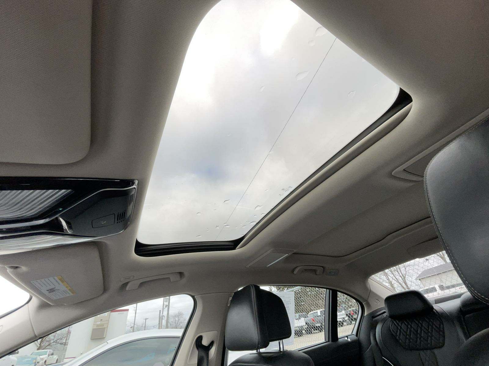 2022 BMW 7 Series 740i xDrive AWD