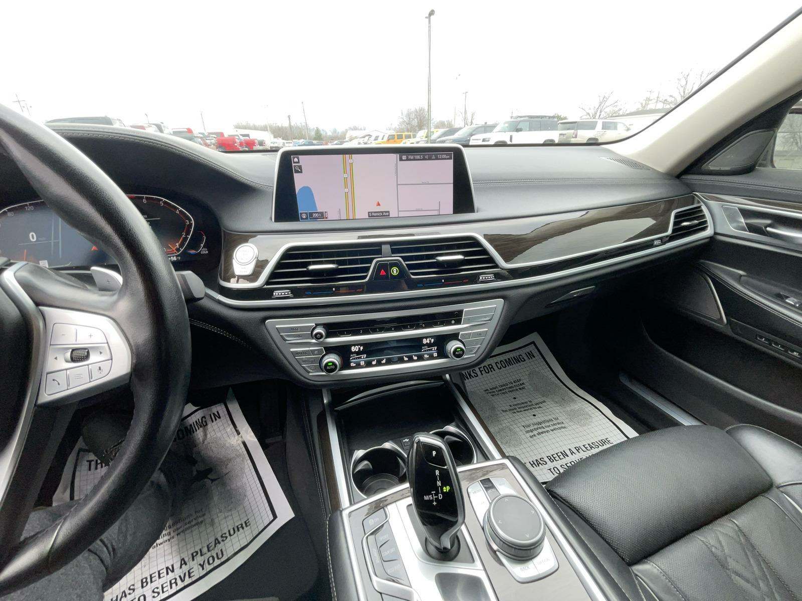 2022 BMW 7 Series 740i xDrive AWD