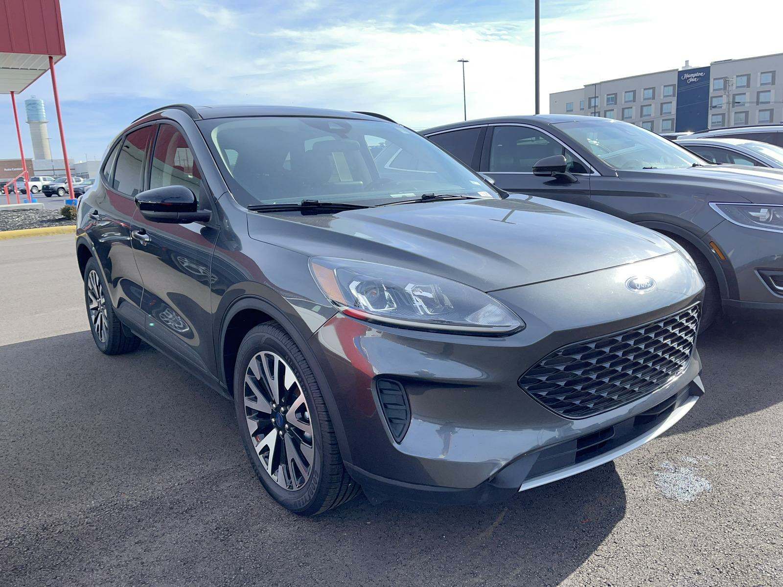 2020 Ford Escape SE Sport Hybrid FWD