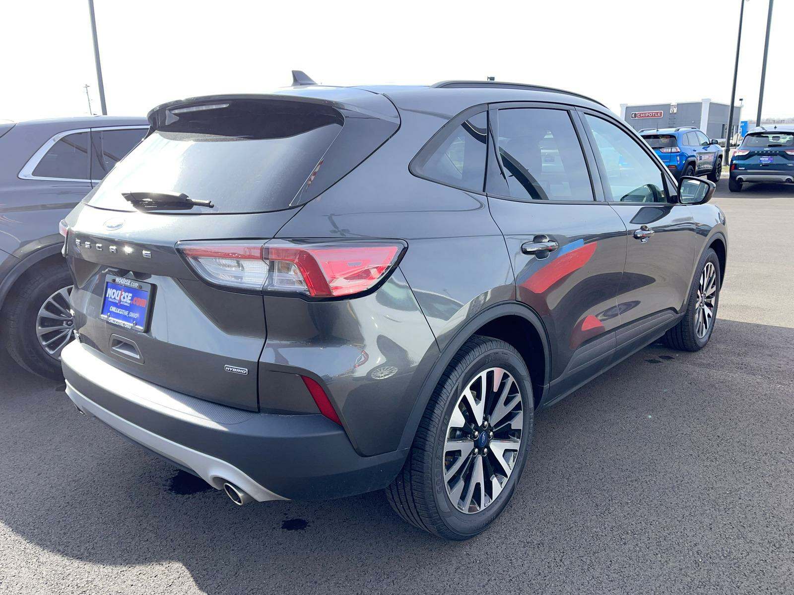2020 Ford Escape SE Sport Hybrid FWD