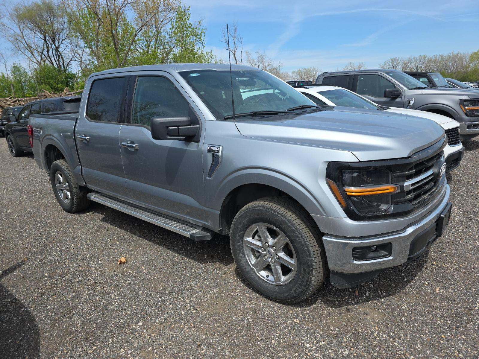 2025 Ford F-150 XLT AWD