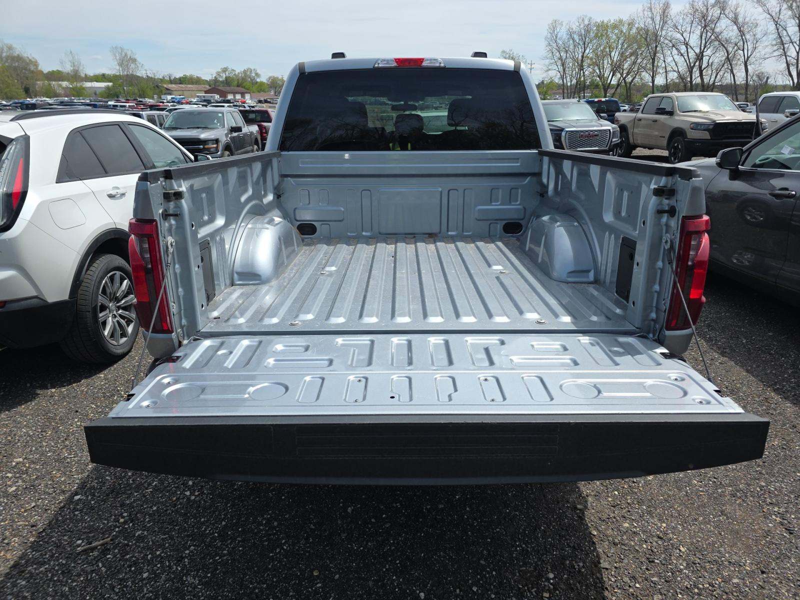 2025 Ford F-150 XLT AWD