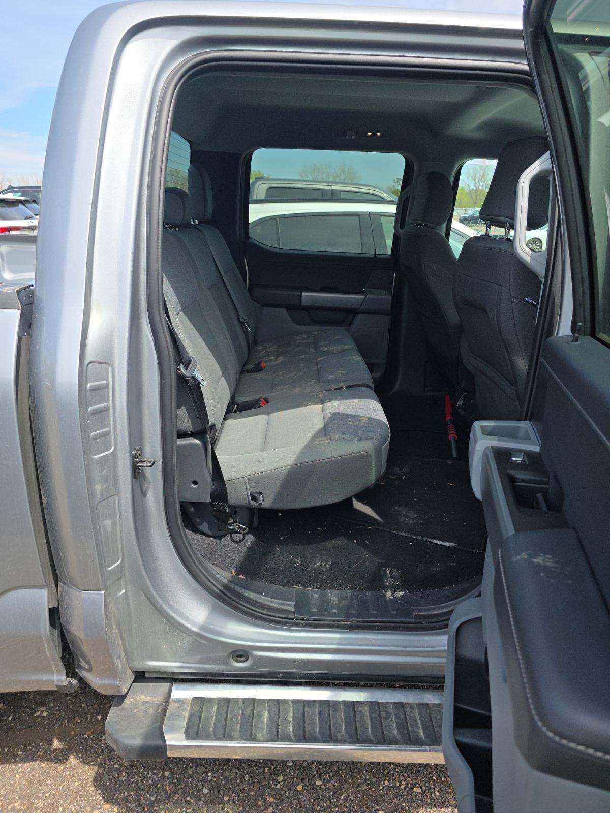 2025 Ford F-150 XLT AWD