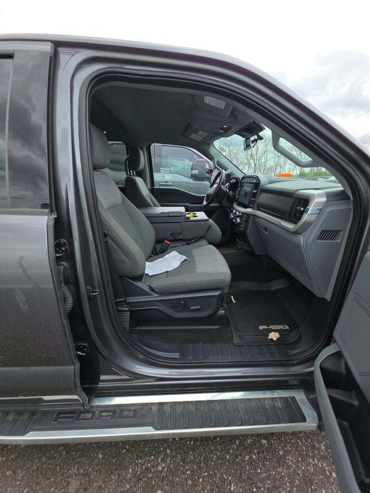 2023 Ford F-150 Hybrid XLT AWD