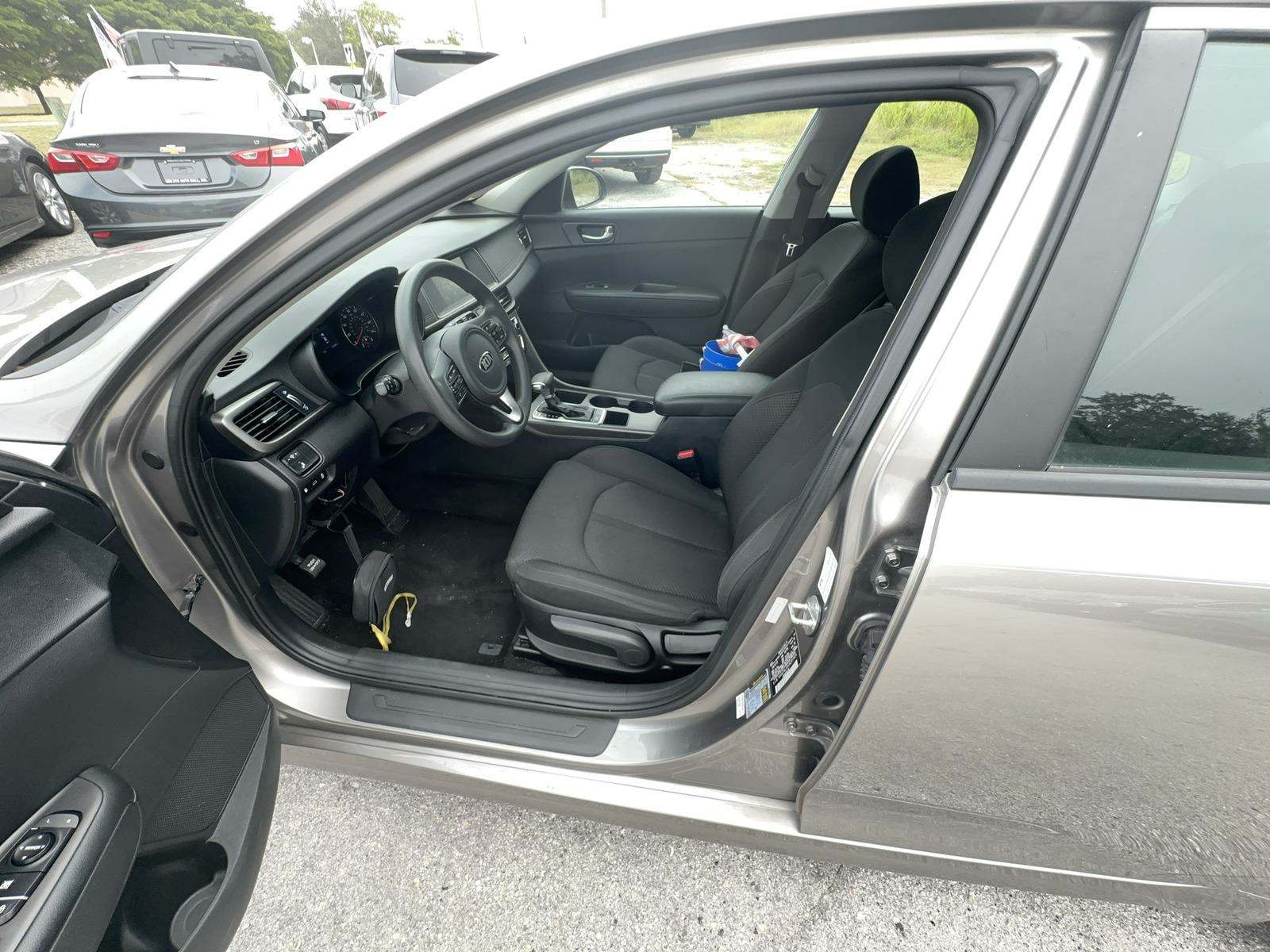 2018 Kia Optima LX FWD