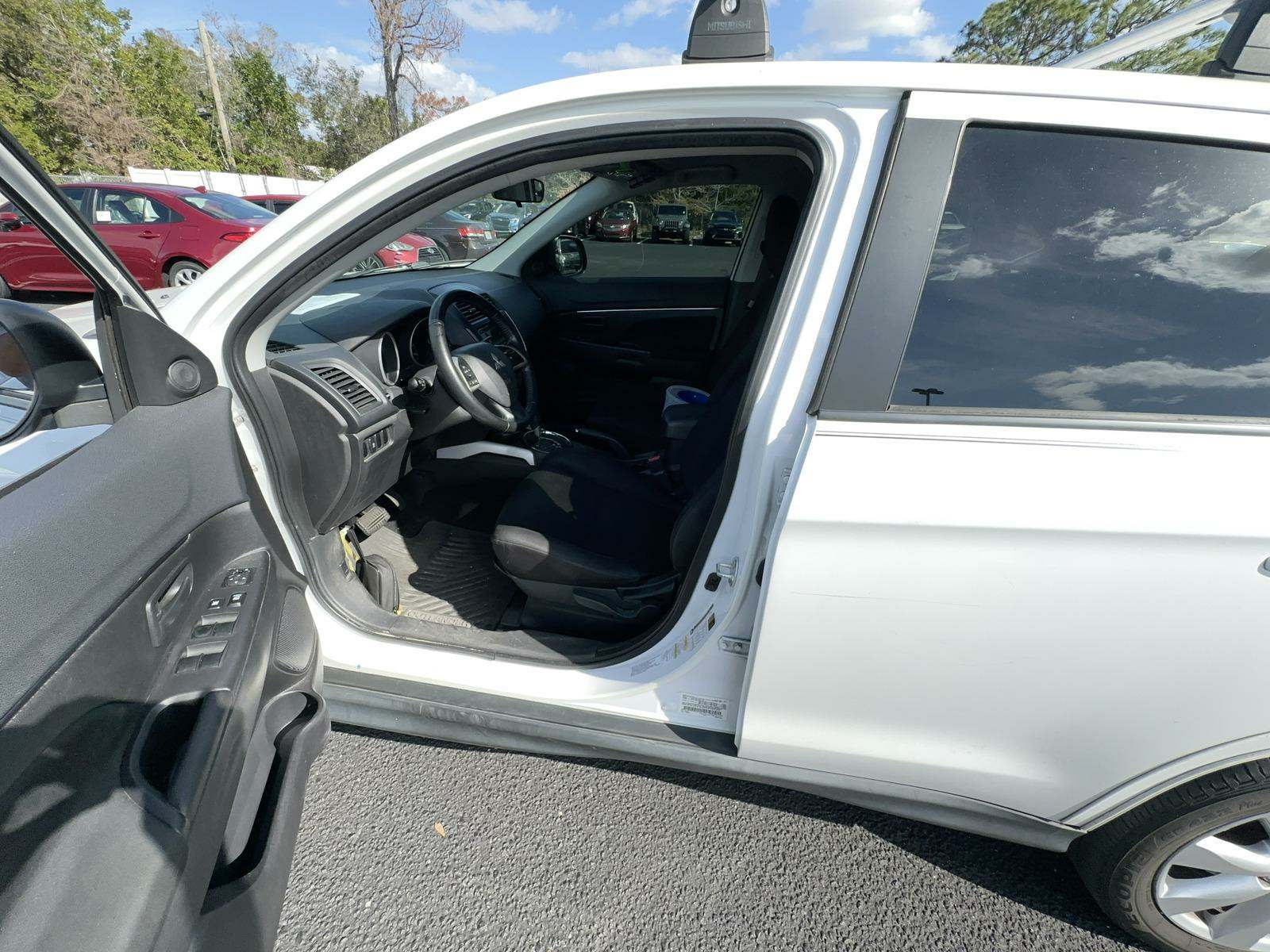 2014 Mitsubishi Outlander Sport ES FWD