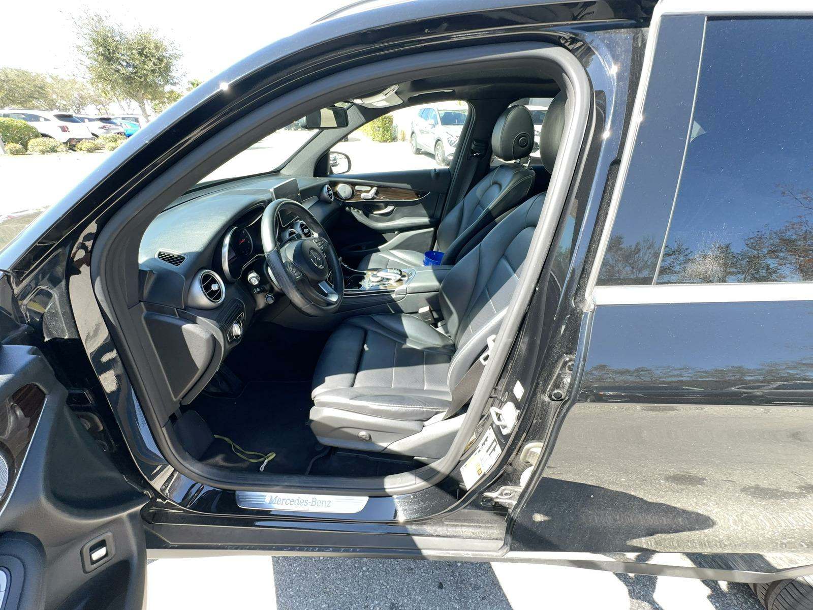 2017 Mercedes-Benz GLC GLC 300 AWD