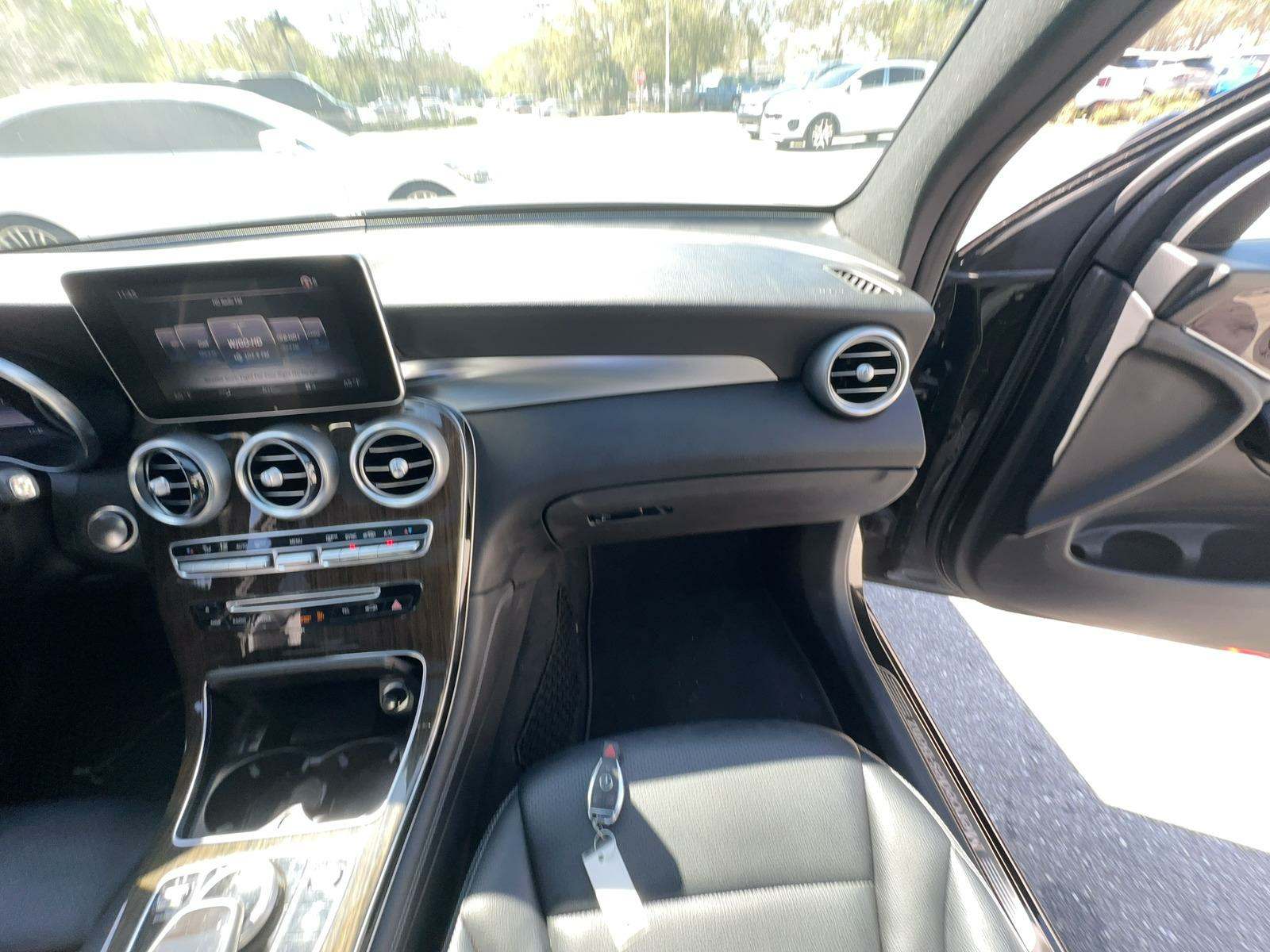 2017 Mercedes-Benz GLC GLC 300 AWD