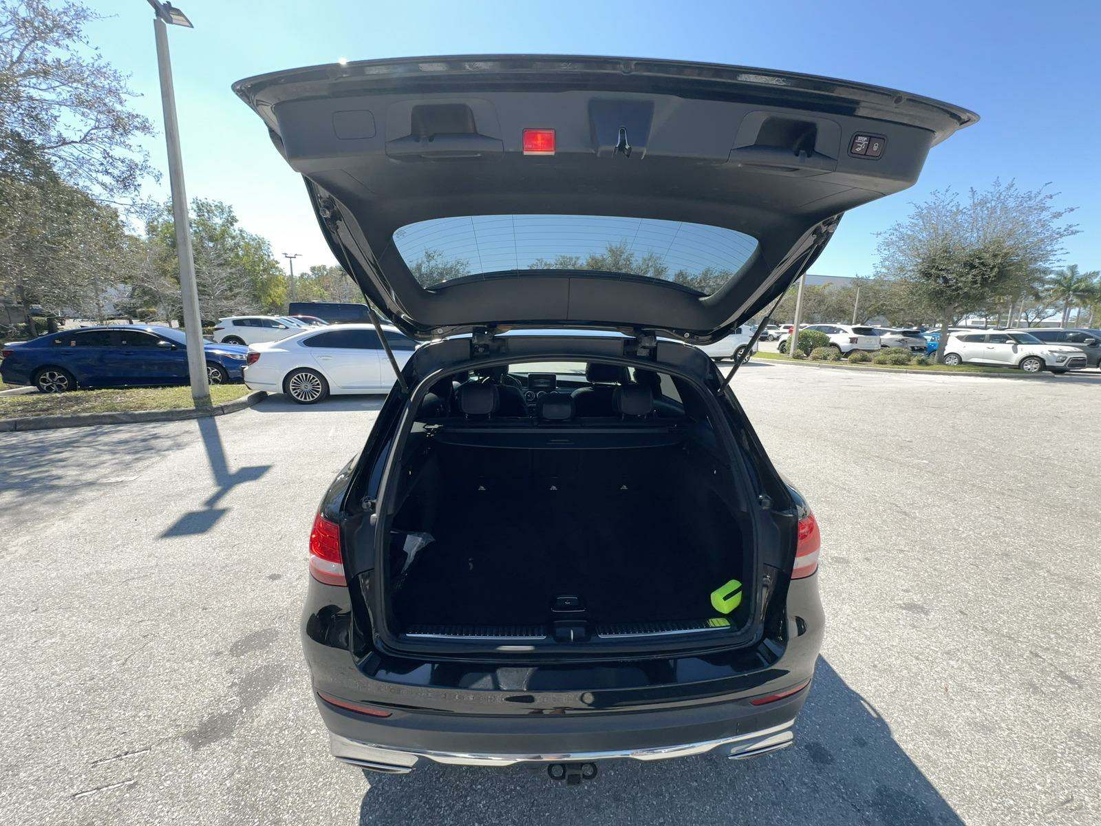 2017 Mercedes-Benz GLC GLC 300 AWD