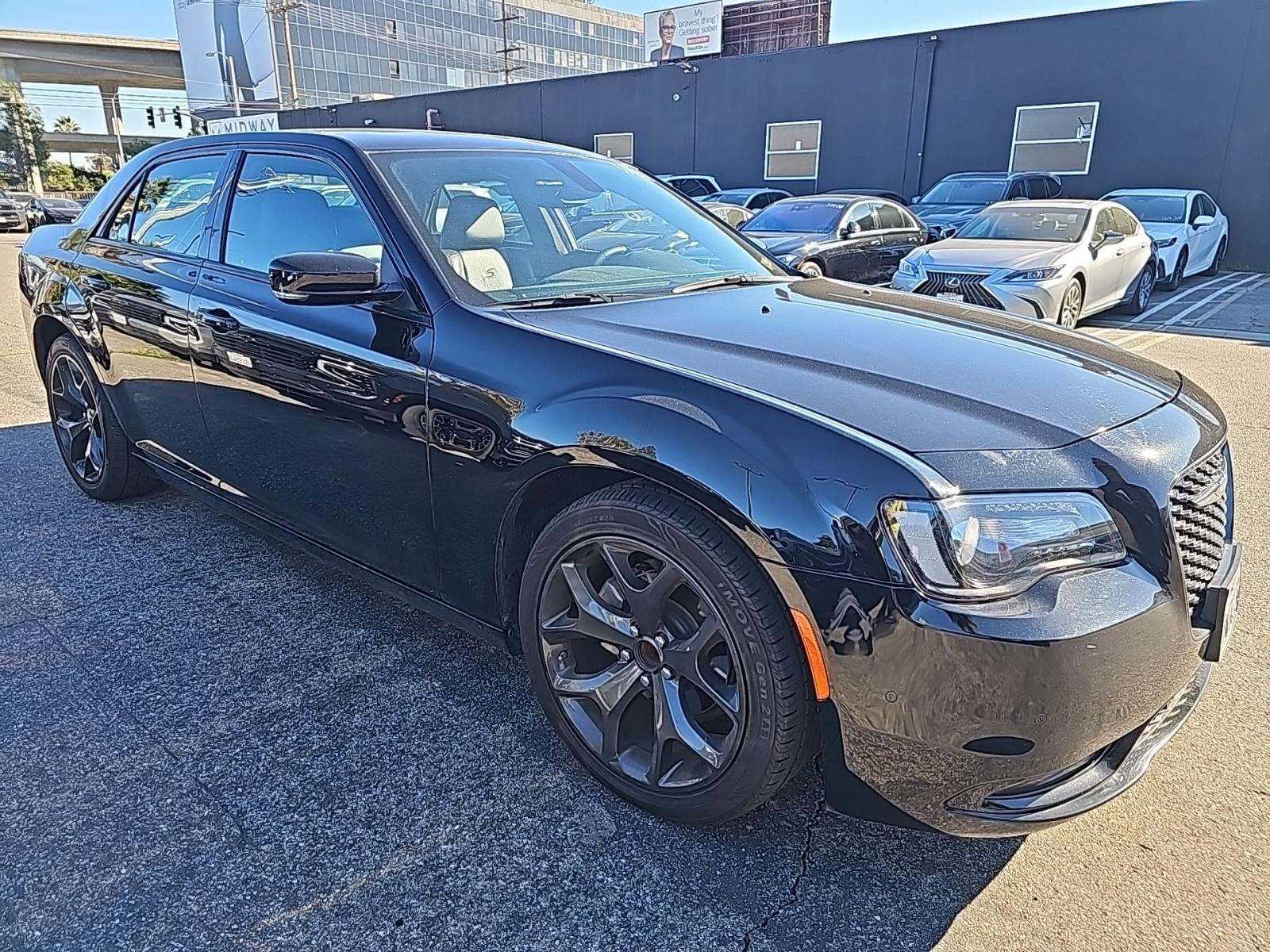 2023 Chrysler 300 300S RWD