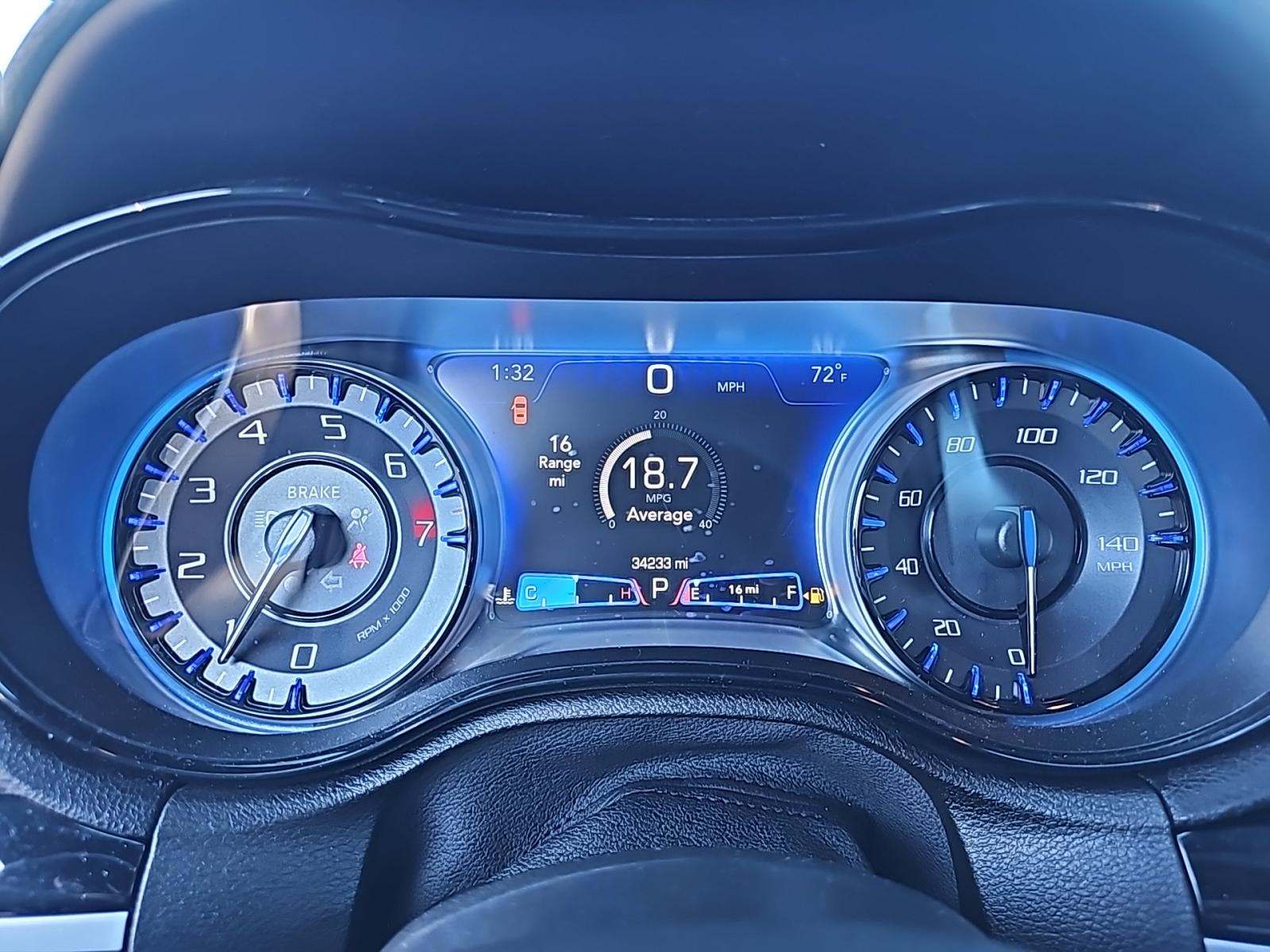 2023 Chrysler 300 300S RWD