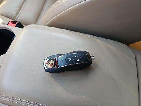 2020 Porsche Macan S AWD