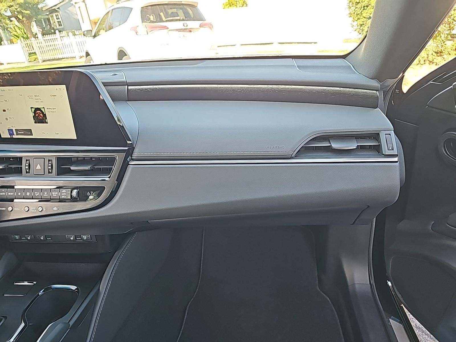 2025 Lexus ES ES 300h FWD