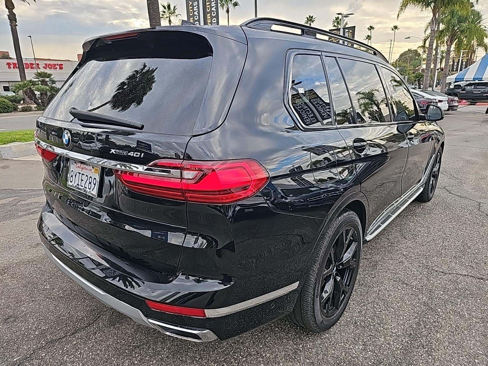 2022 BMW X7 xDrive40i AWD