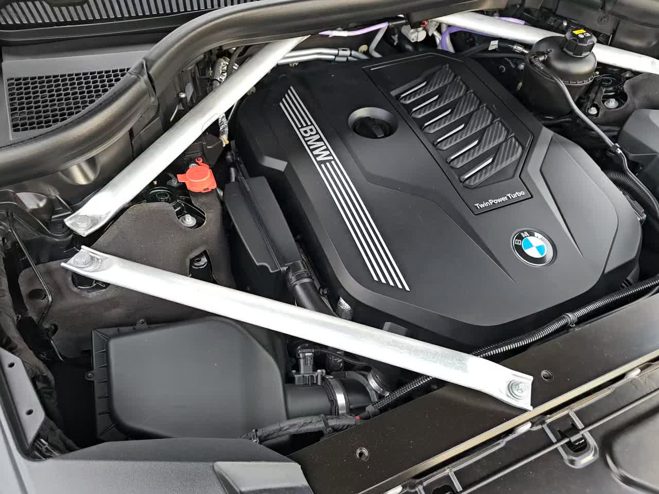 2022 BMW X7 xDrive40i AWD