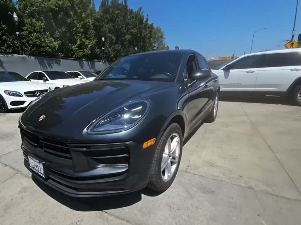 2023 Porsche Macan