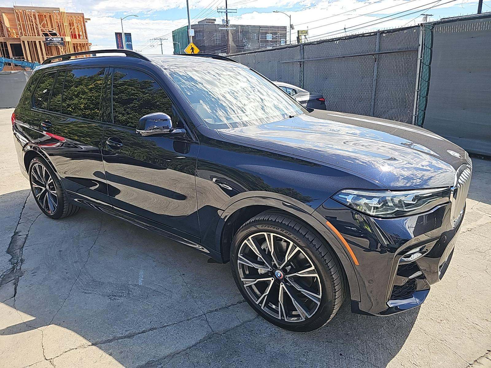 2022 BMW X7 xDrive40i AWD