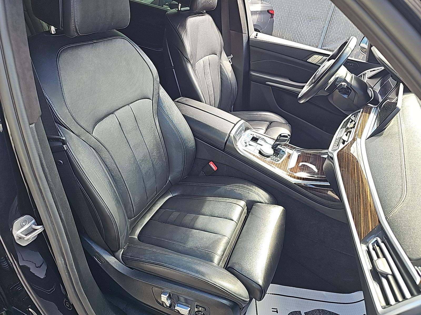 2022 BMW X7 xDrive40i AWD