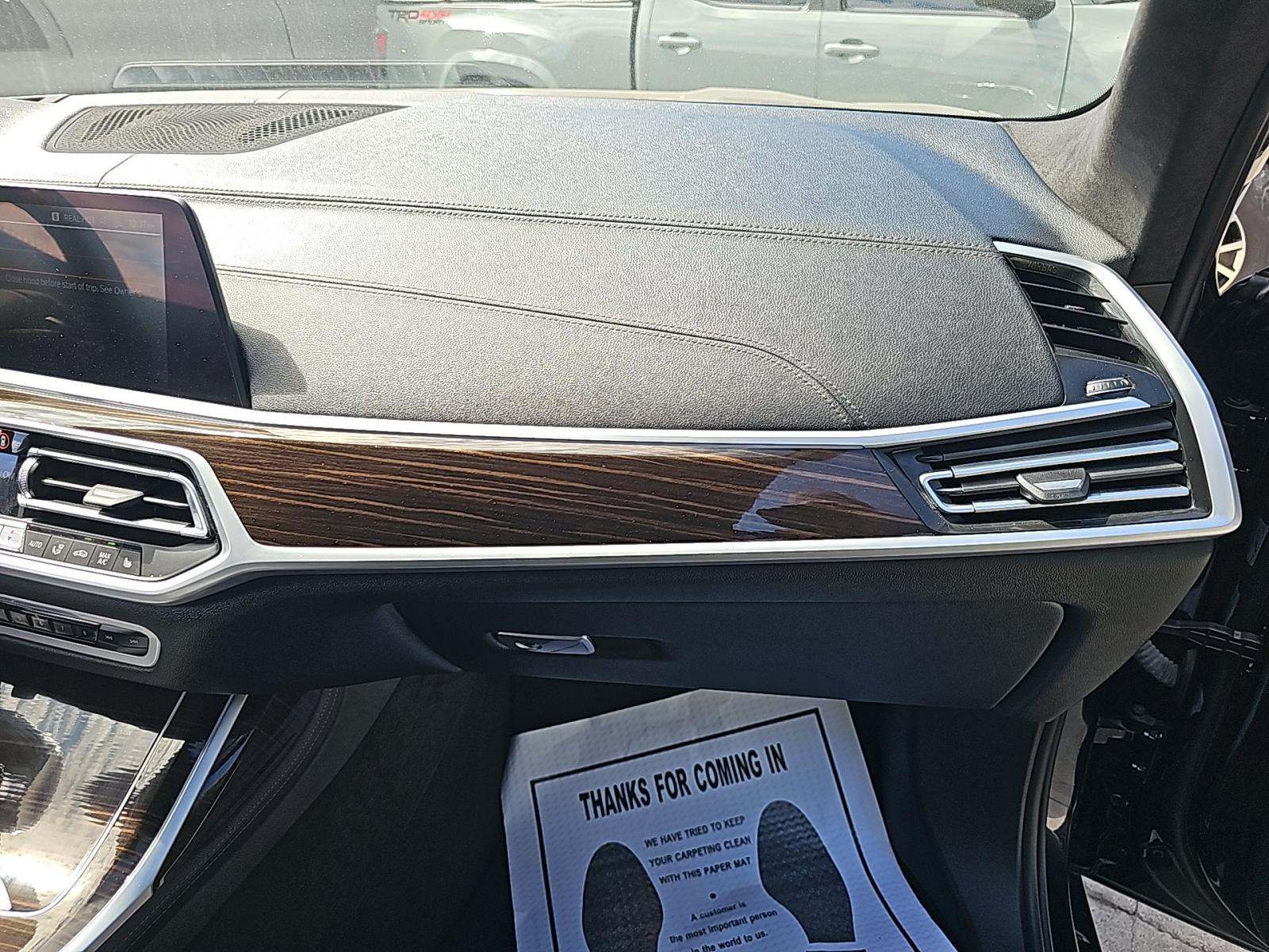 2022 BMW X7 xDrive40i AWD