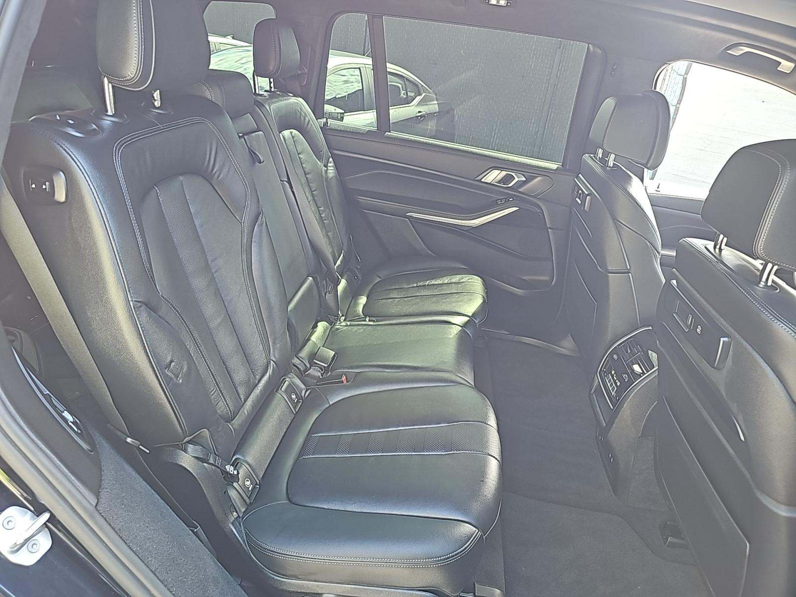 2022 BMW X7 xDrive40i AWD