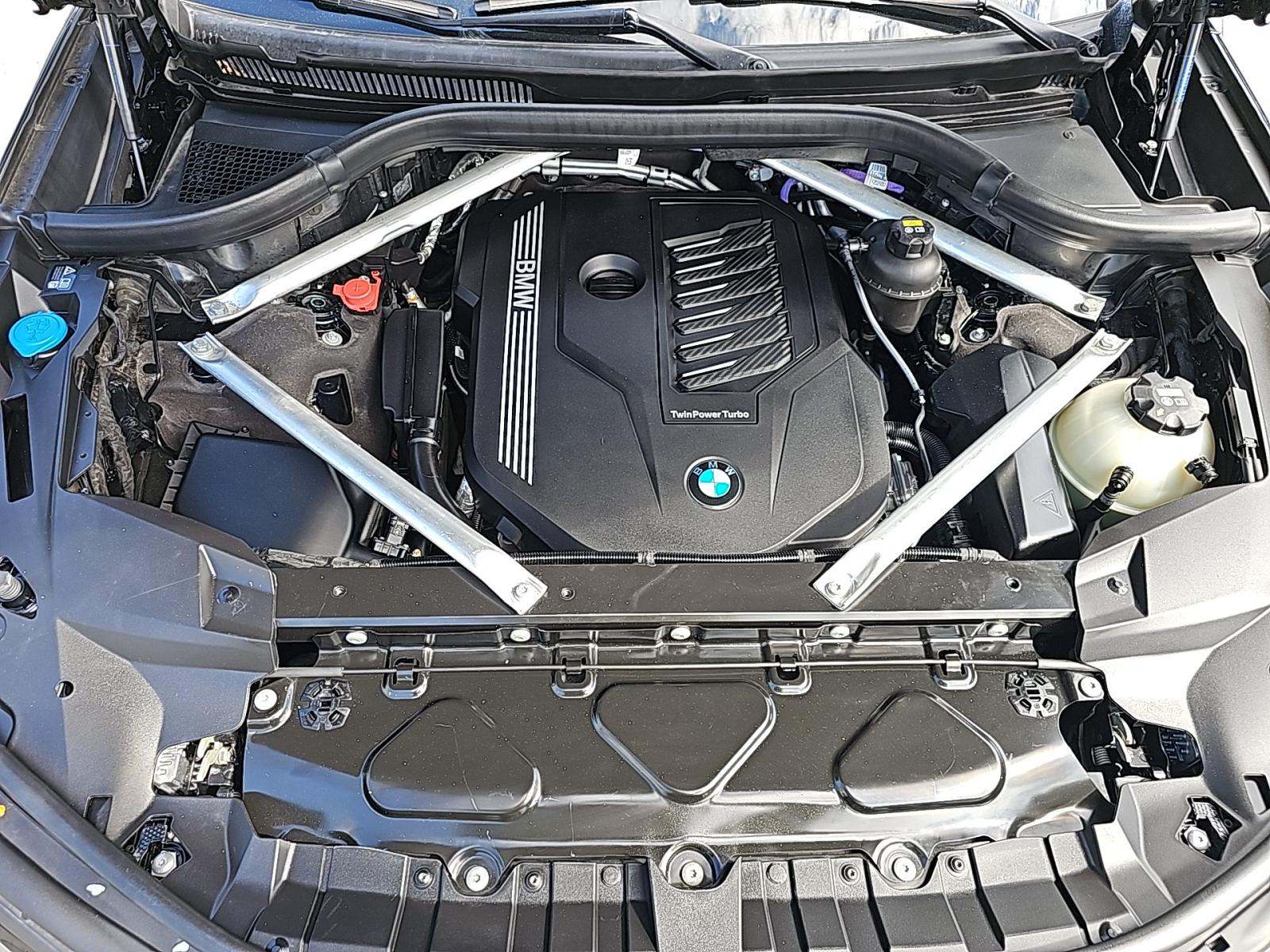 2022 BMW X7 xDrive40i AWD