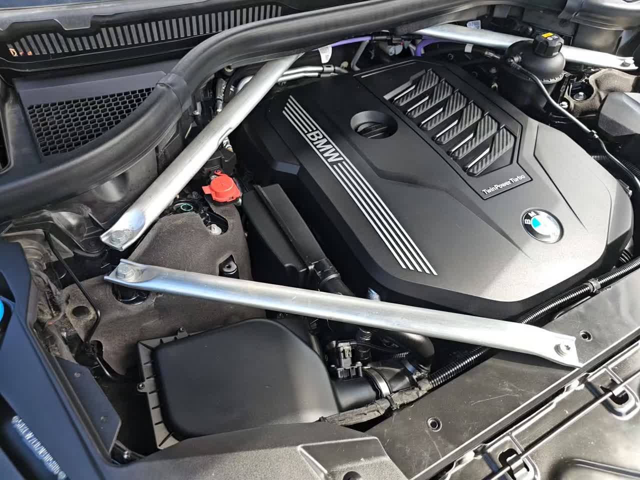 2022 BMW X7 xDrive40i AWD