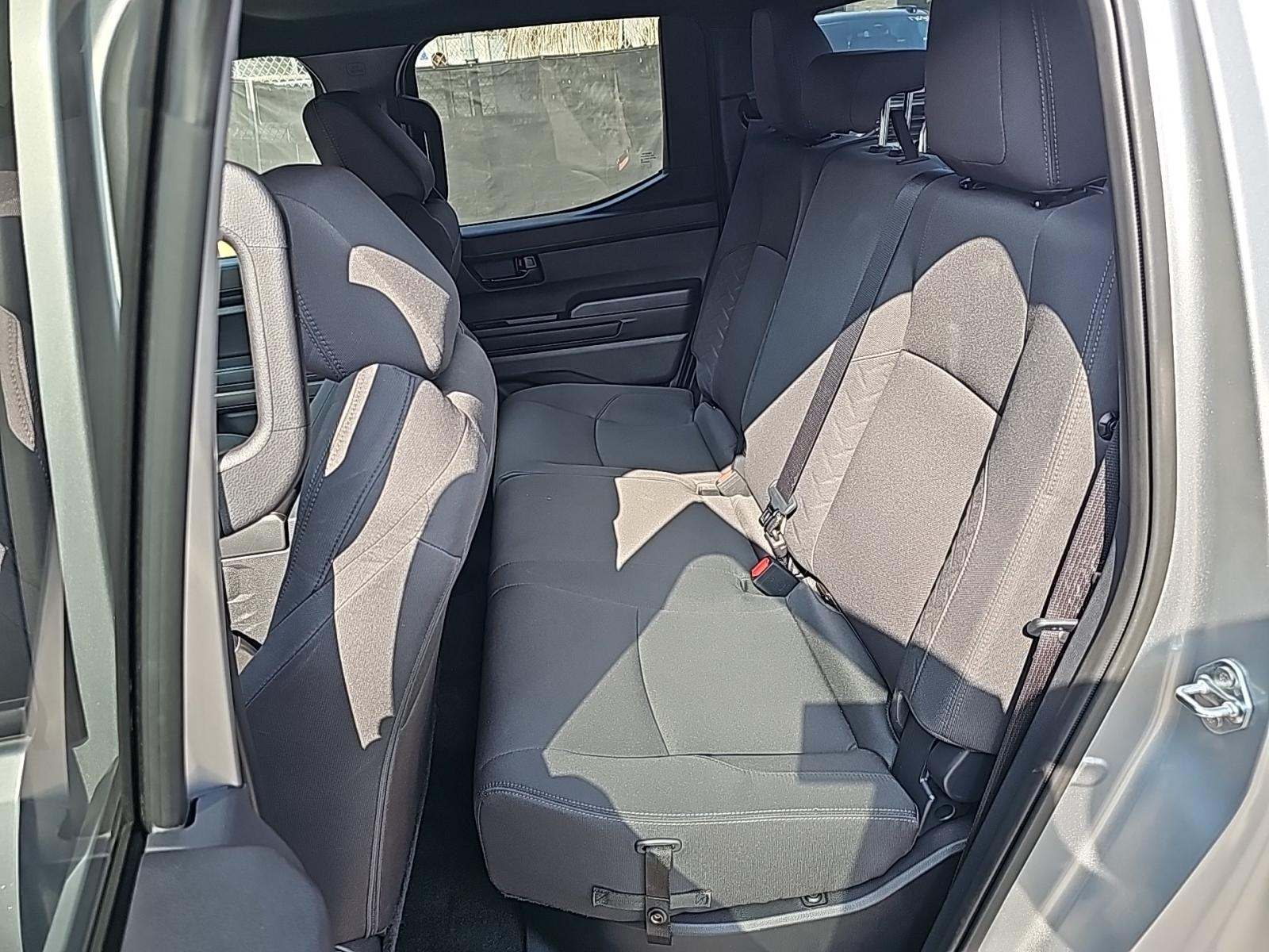 2025 Toyota Tacoma SR5 AWD