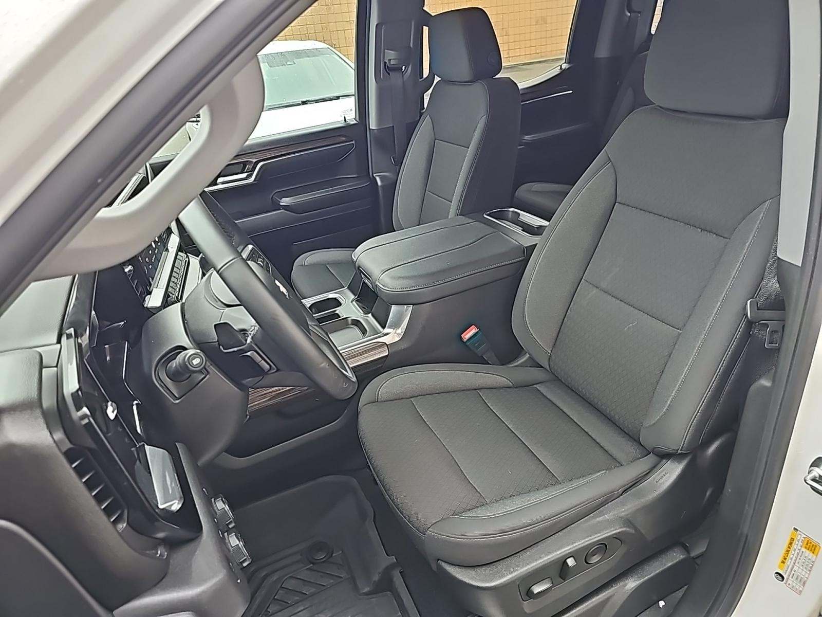 2025 Chevrolet Silverado 1500 LT AWD