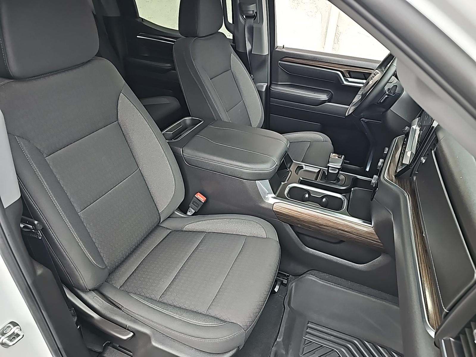 2025 Chevrolet Silverado 1500 LT AWD