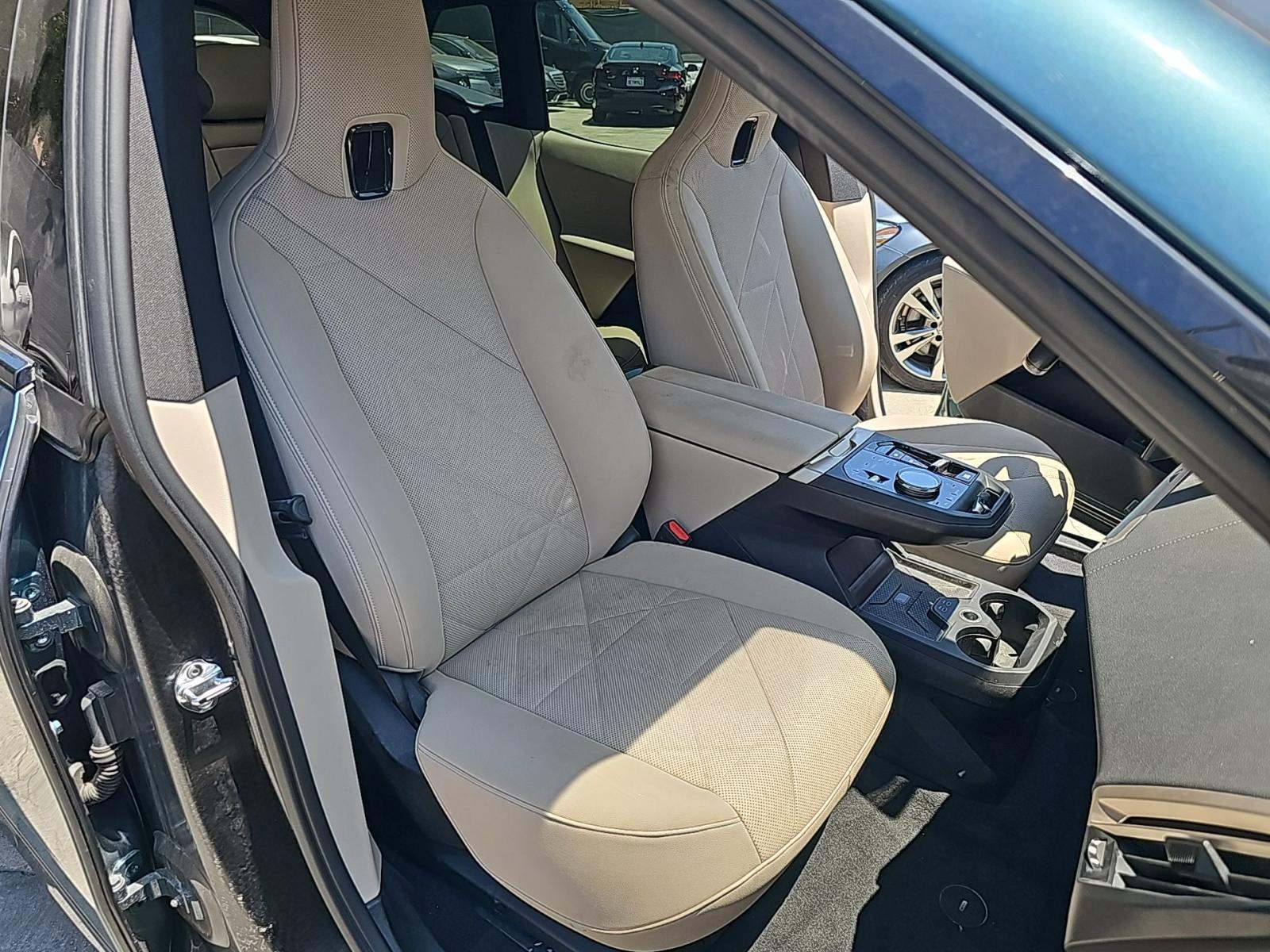 2024 BMW iX xDrive50 AWD