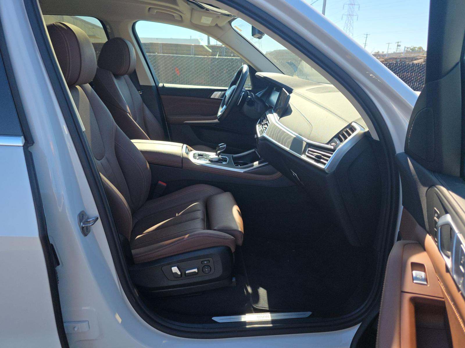 2022 BMW X7 xDrive40i AWD