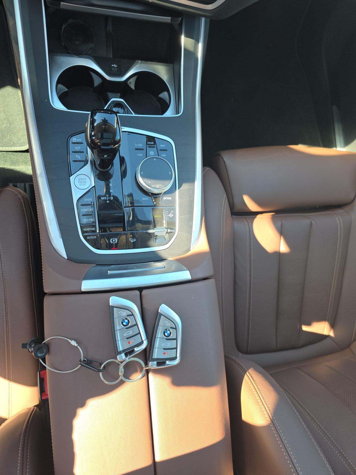 2022 BMW X7 xDrive40i AWD