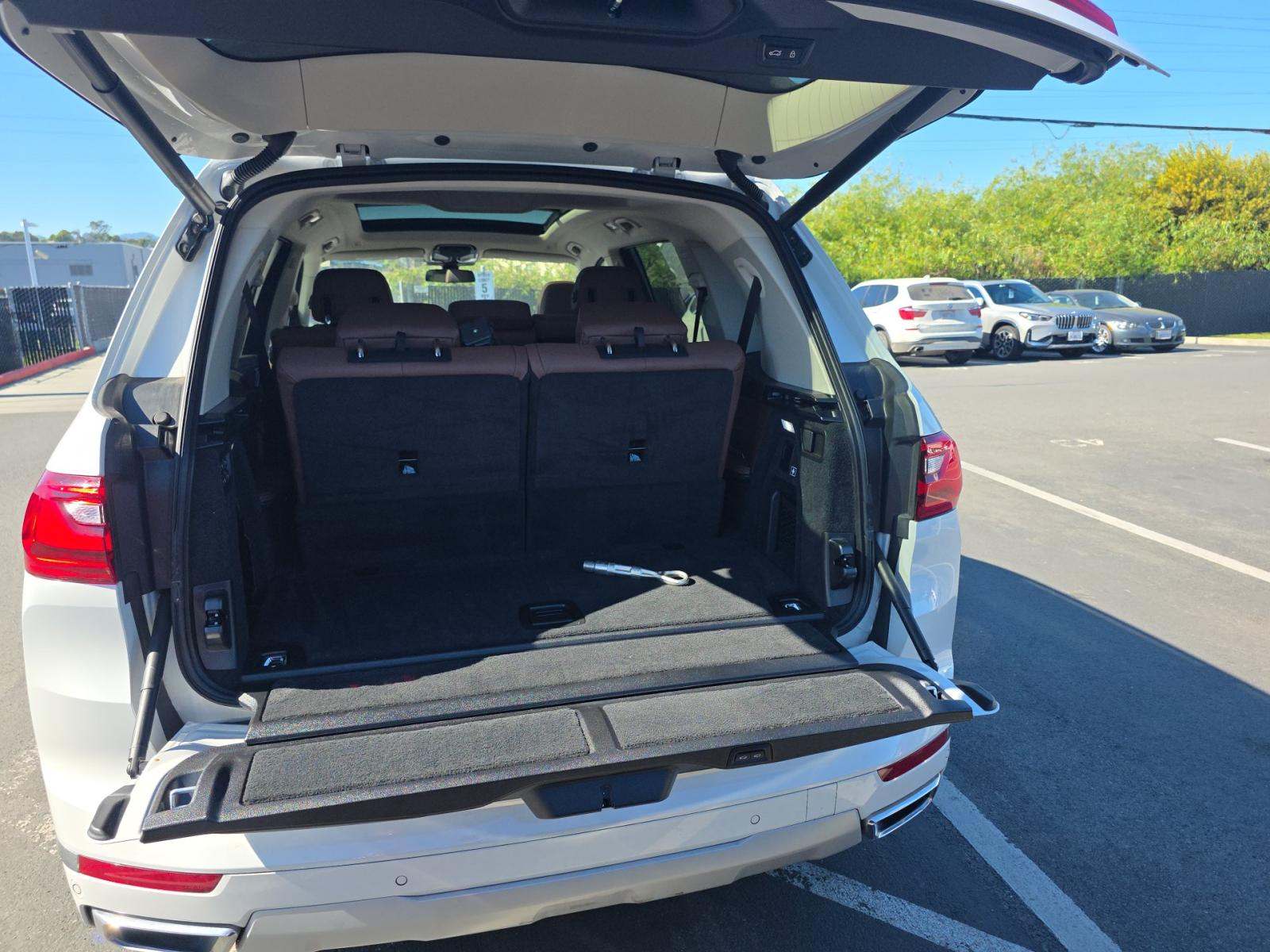 2022 BMW X7 xDrive40i AWD
