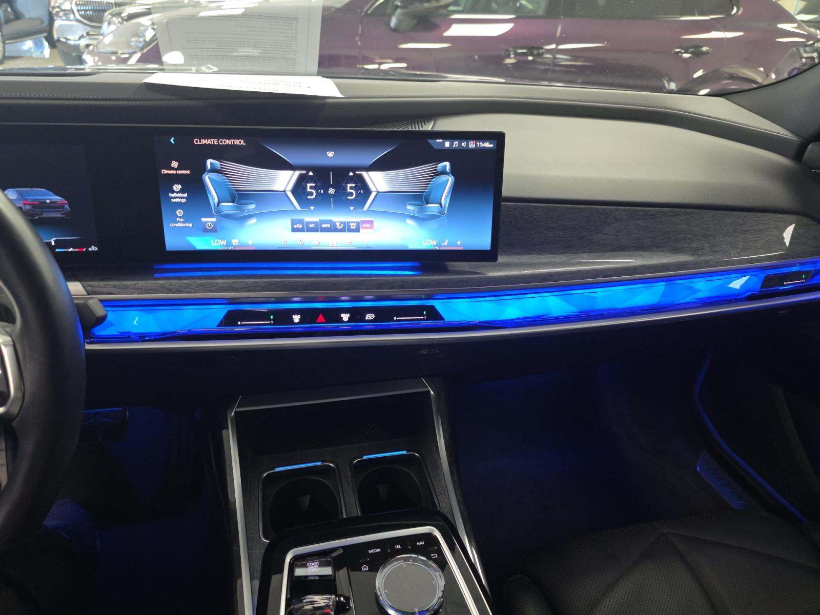 2024 BMW 7 Series 740i RWD