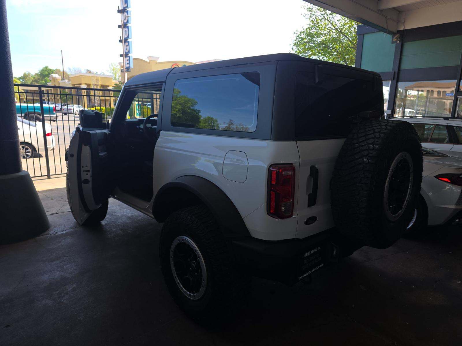 FORD BRONCO - 2