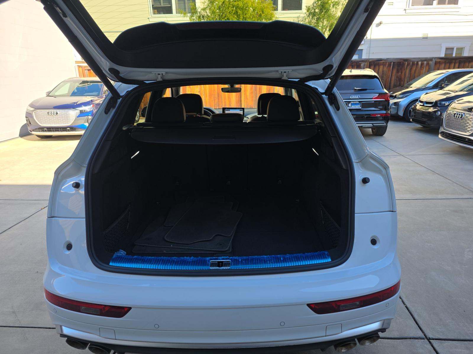 2023 Audi SQ5 Premium Plus AWD