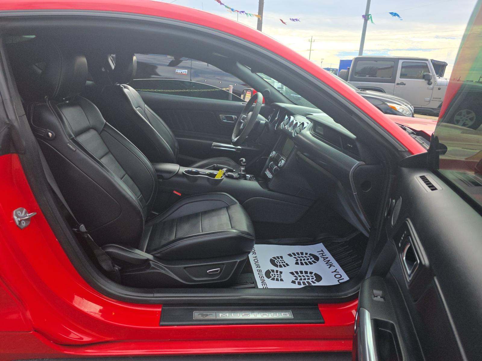 2016 Ford Mustang GT Premium RWD