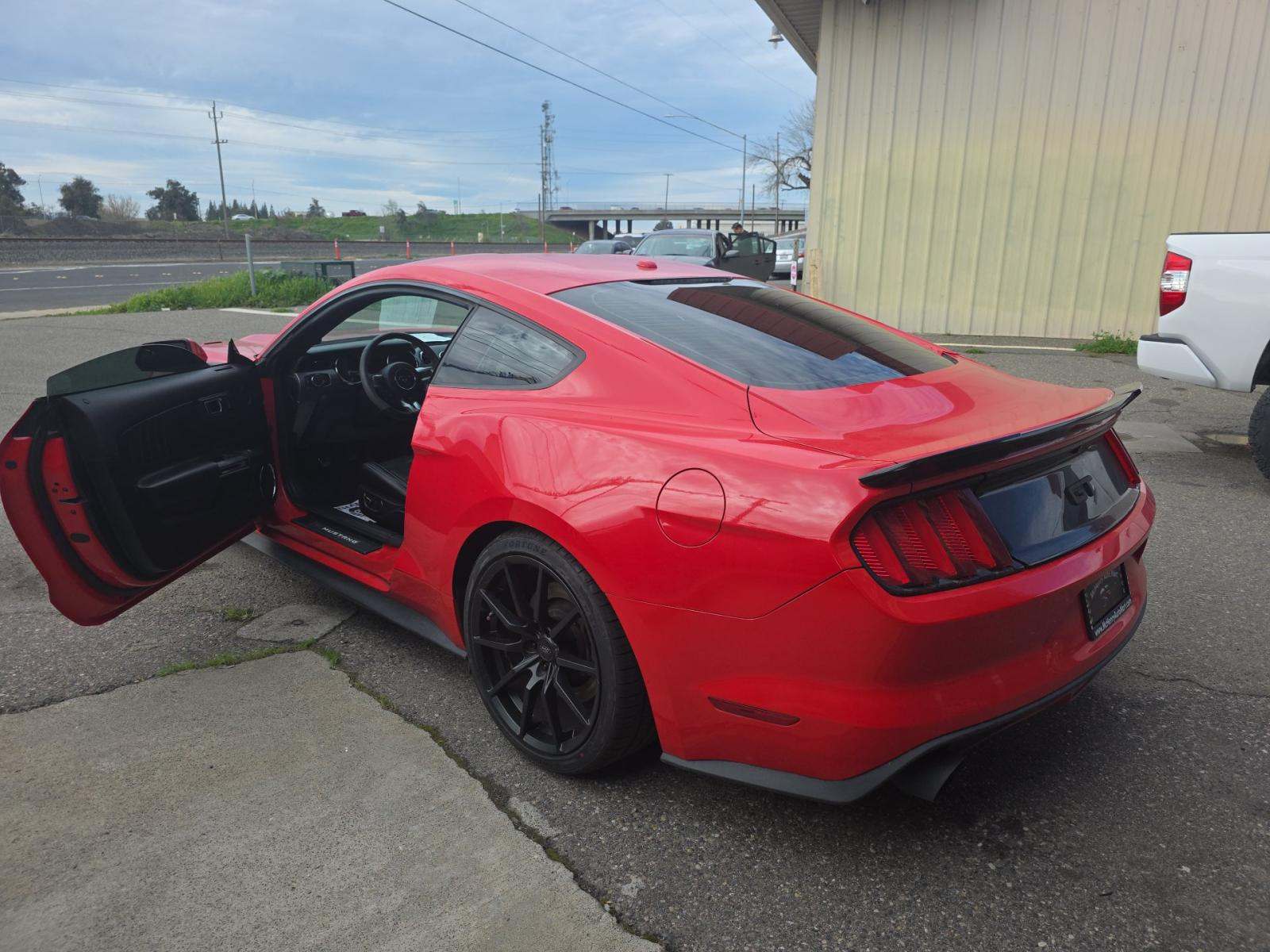 2016 Ford Mustang GT Premium RWD