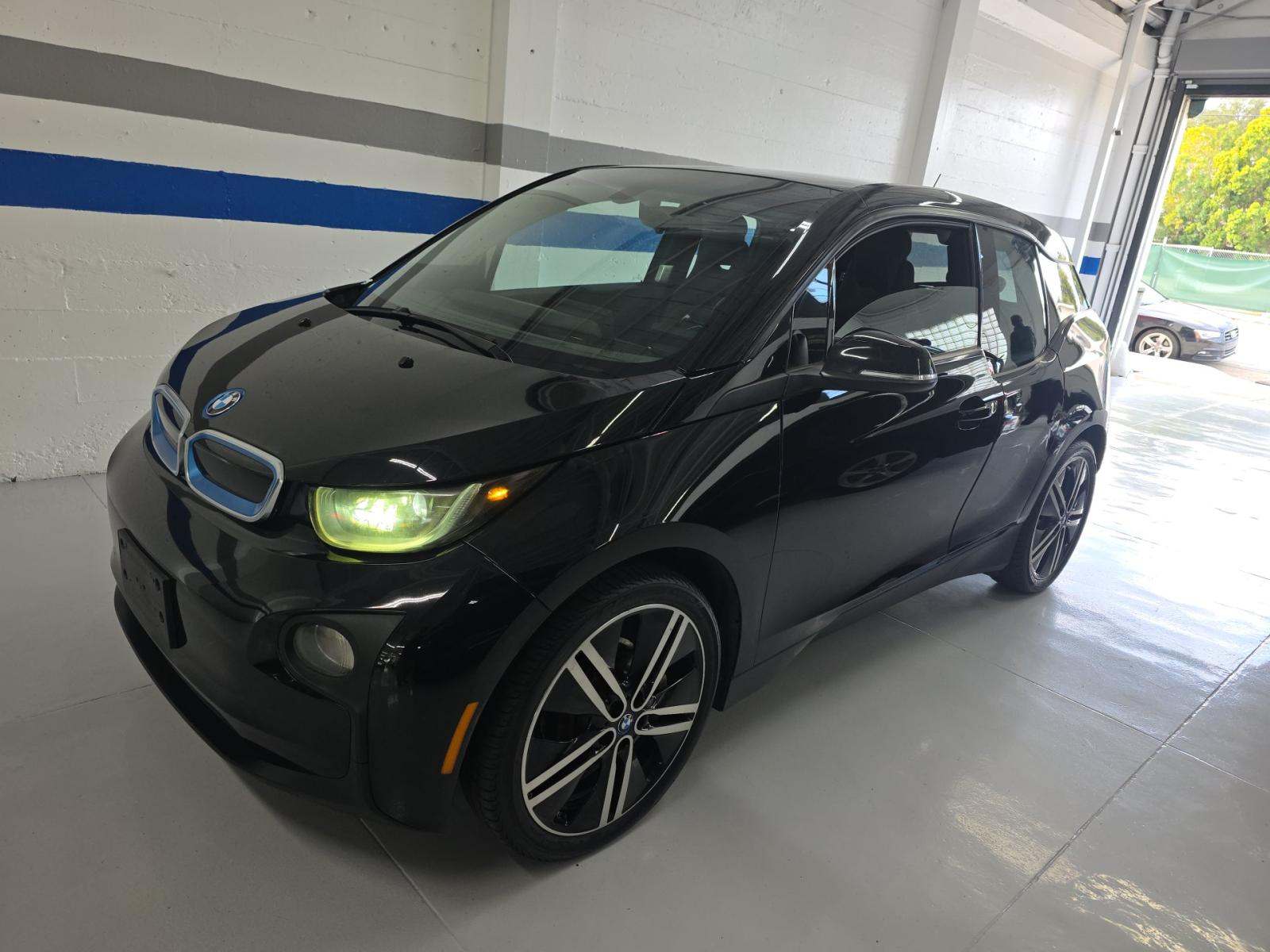 2017 BMW i3 w/Range Extender Base RWD
