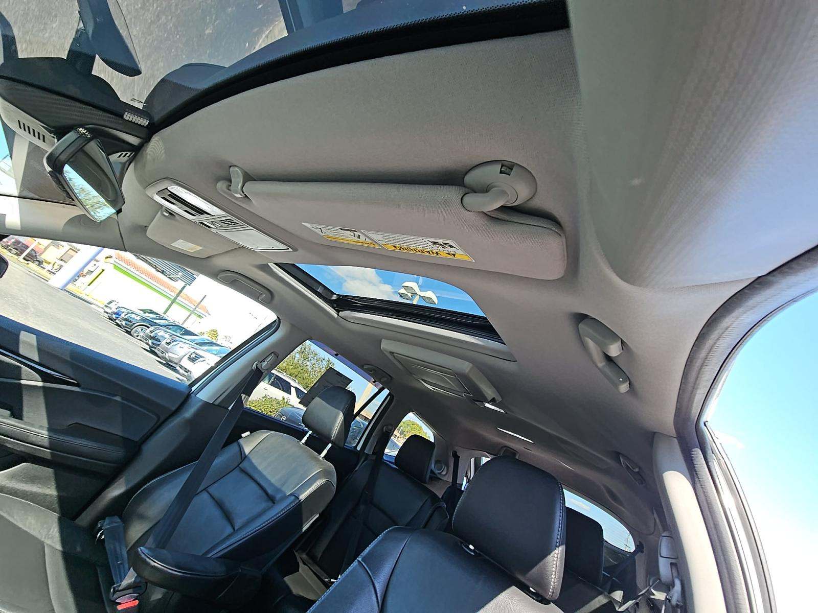 2022 Honda Pilot Touring AWD