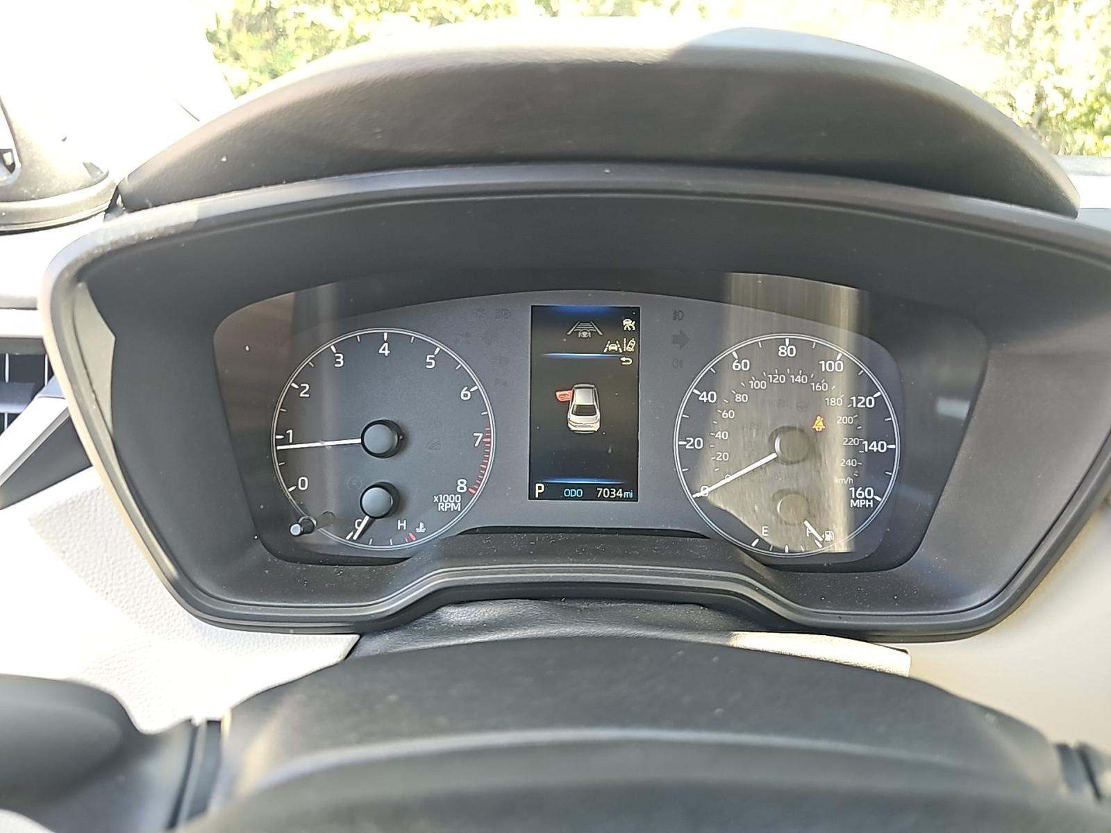 2025 Toyota Corolla LE FWD