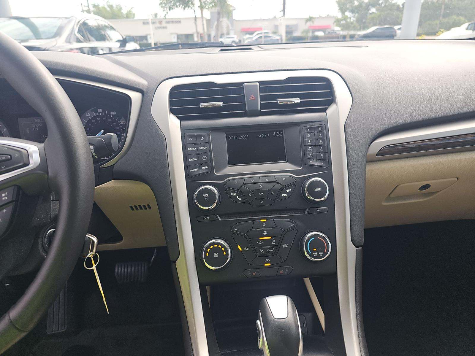FORD FUSION - 6
