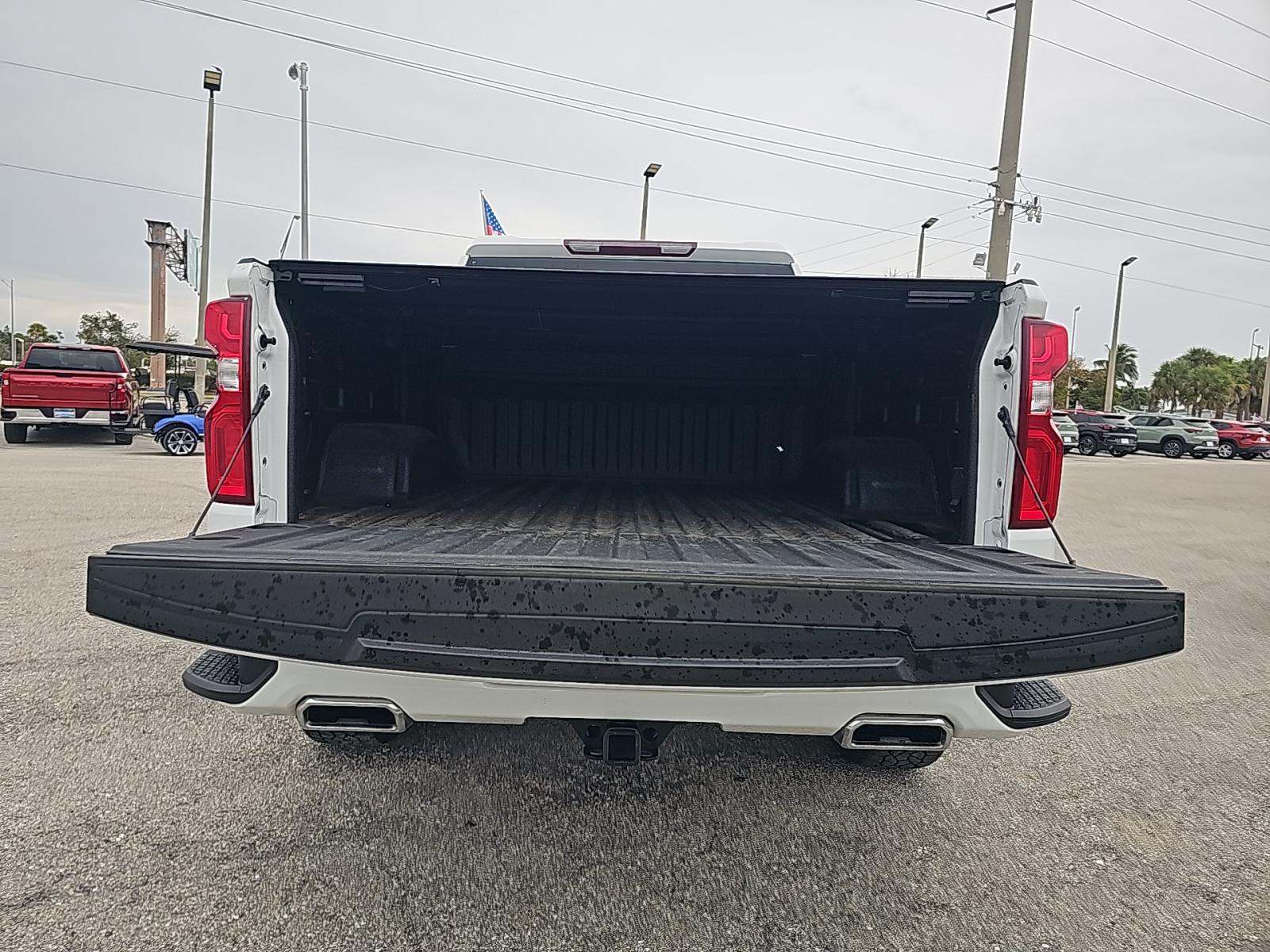 2022 Chevrolet Silverado 1500 RST AWD