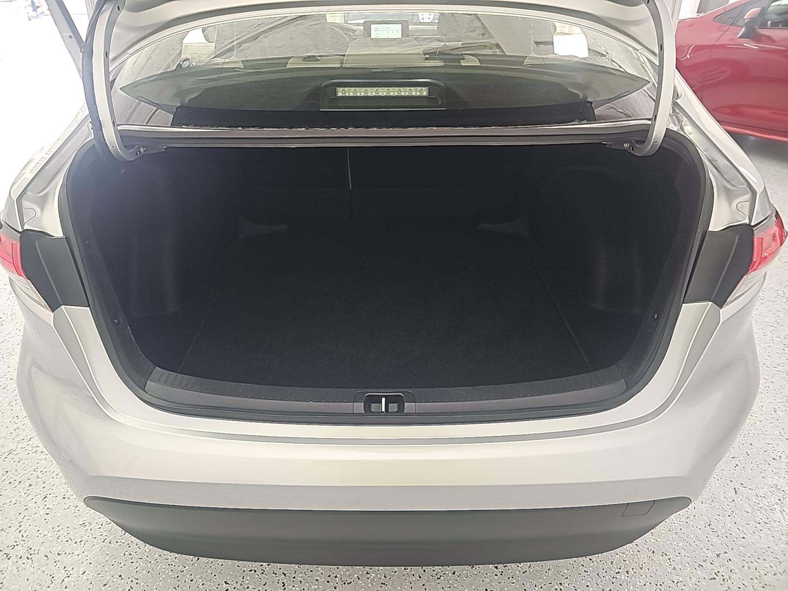 2025 Toyota Corolla Hybrid LE FWD