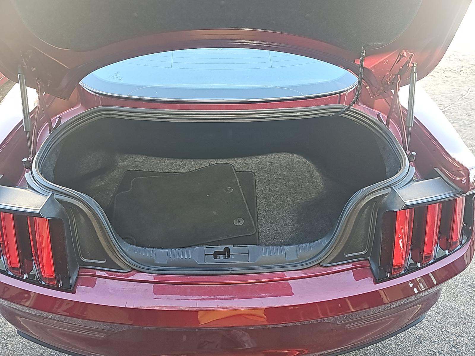 2015 Ford Mustang EcoBoost Premium RWD