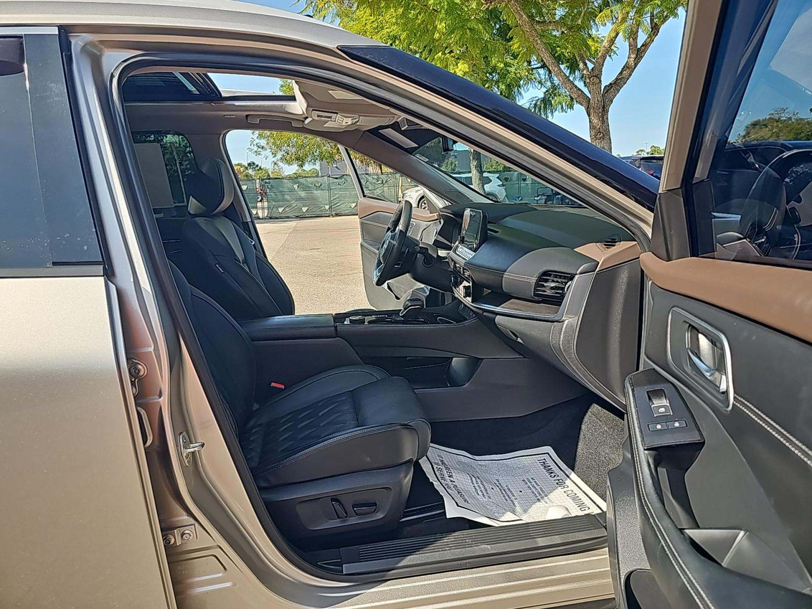 2023 Nissan Rogue Platinum AWD