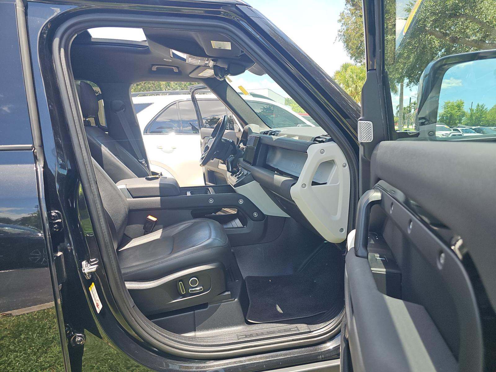 2023 Land Rover Defender 130 SE AWD