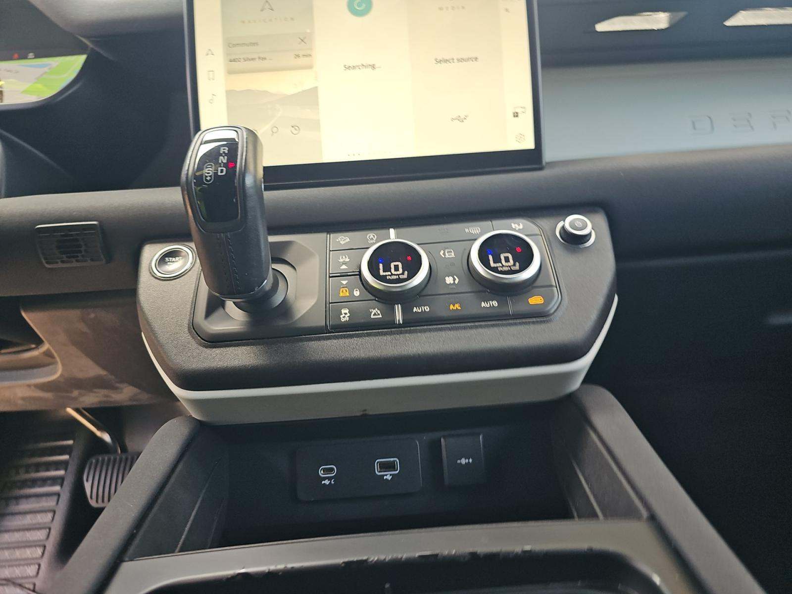 2023 Land Rover Defender 130 SE AWD
